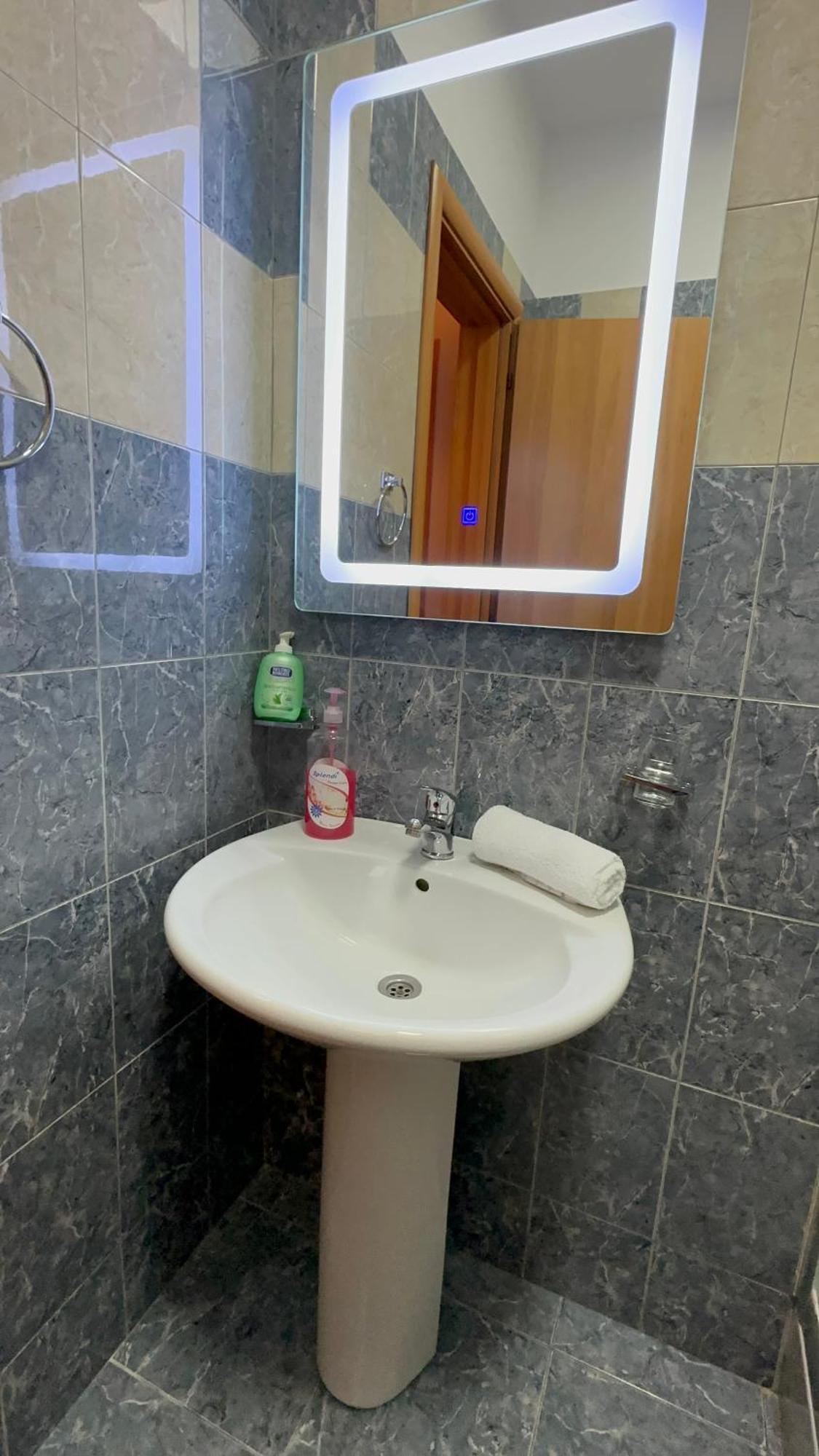 Dioras Apartment. Tirana Eksteriør billede